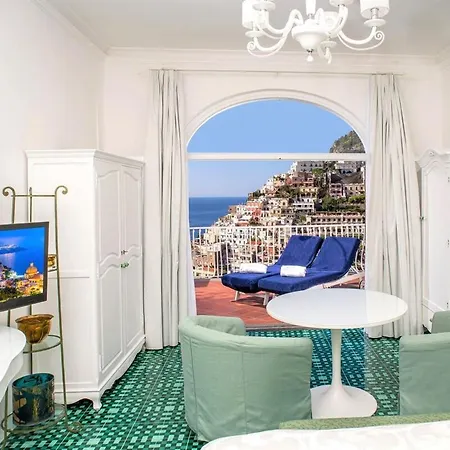 Daire Lux 2br In View Terrace & Pool