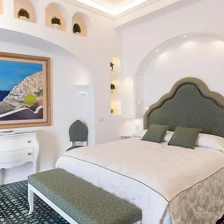 Lux 2br In View Terrace & Pool