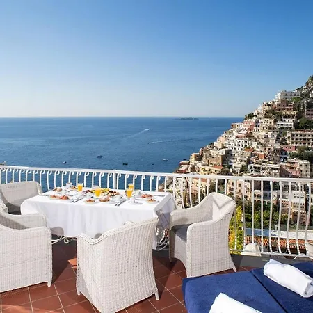 Lägenhet Lux 2br In View Terrace & Pool